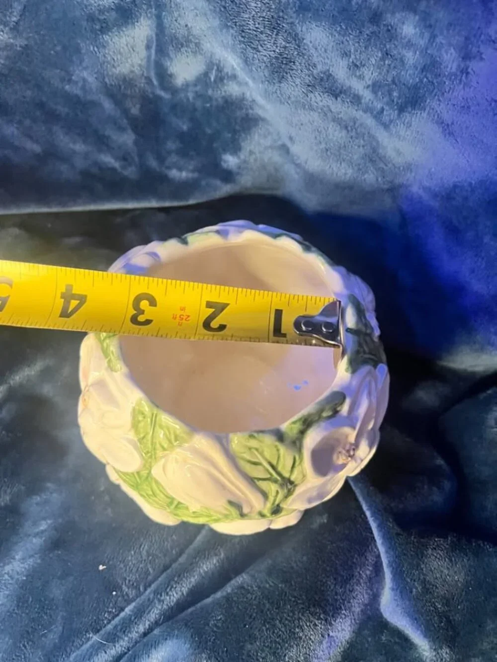 Vintage World Bazaar Ceramic Magnolia Planter/Bowl with Raised Floral Design